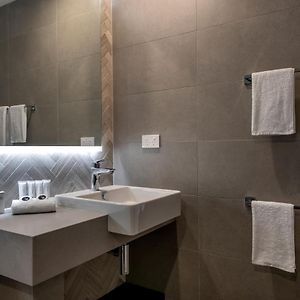 Habitación Premium con 2 Camas Individuales